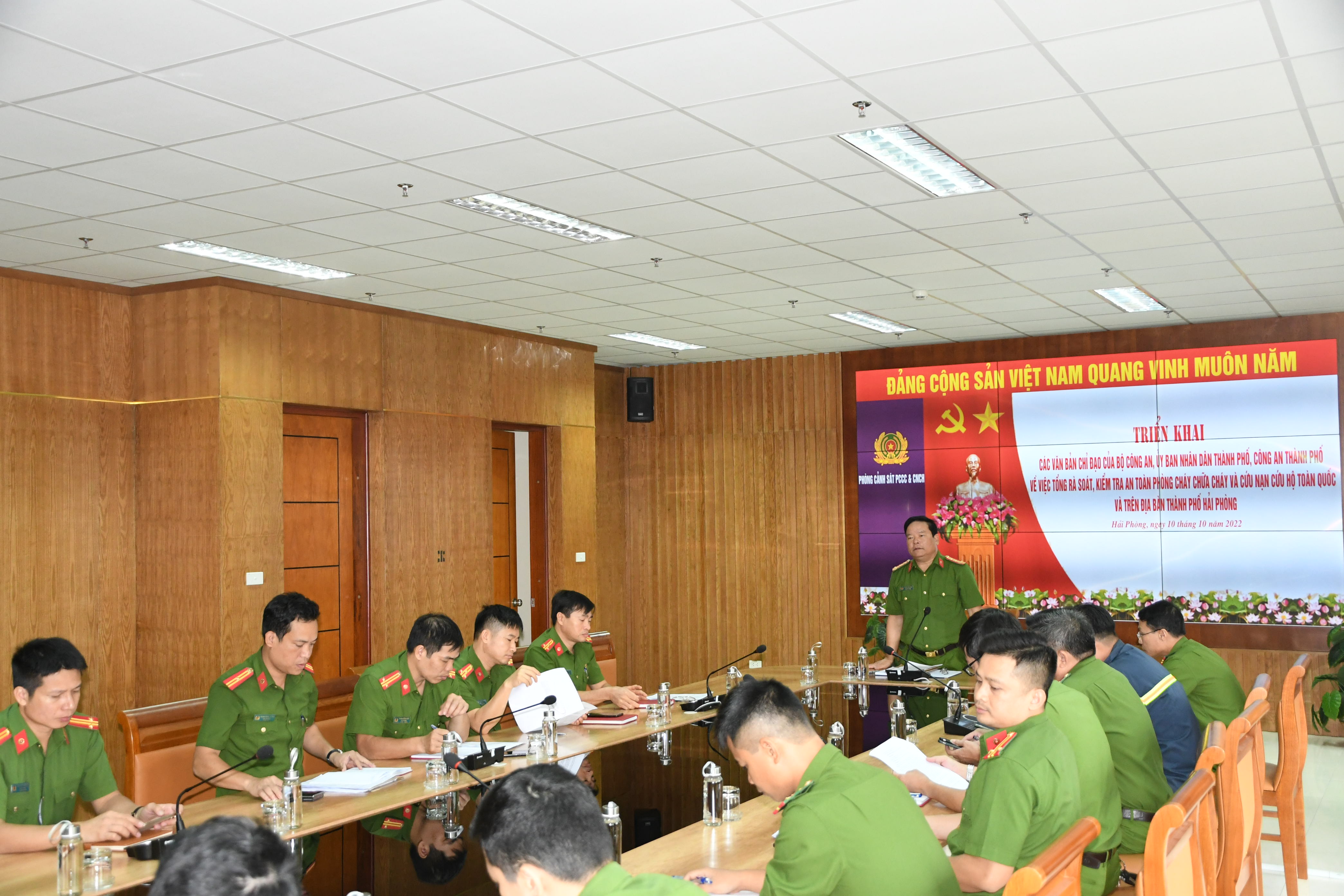 Phòng Cảnh sát PCCC& CNCH: Triển khai tổng kiểm tra về an toàn phòng cháy và cứu nạn cứu hộ trên phạm vi toàn thành phố